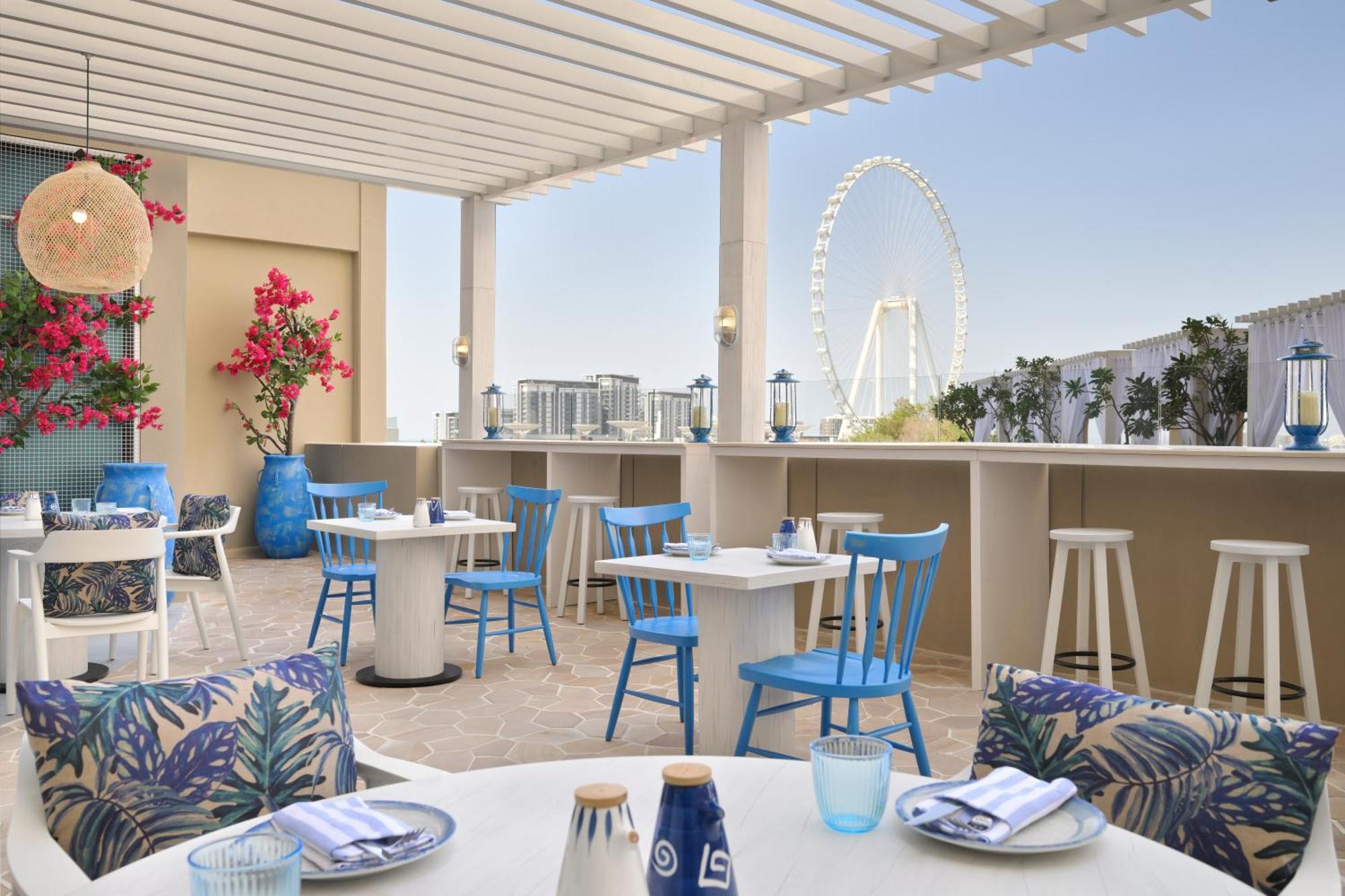 Ja Ocean View Hotel, Jumeirah Beach Dubai Exterior foto The rooftop bar