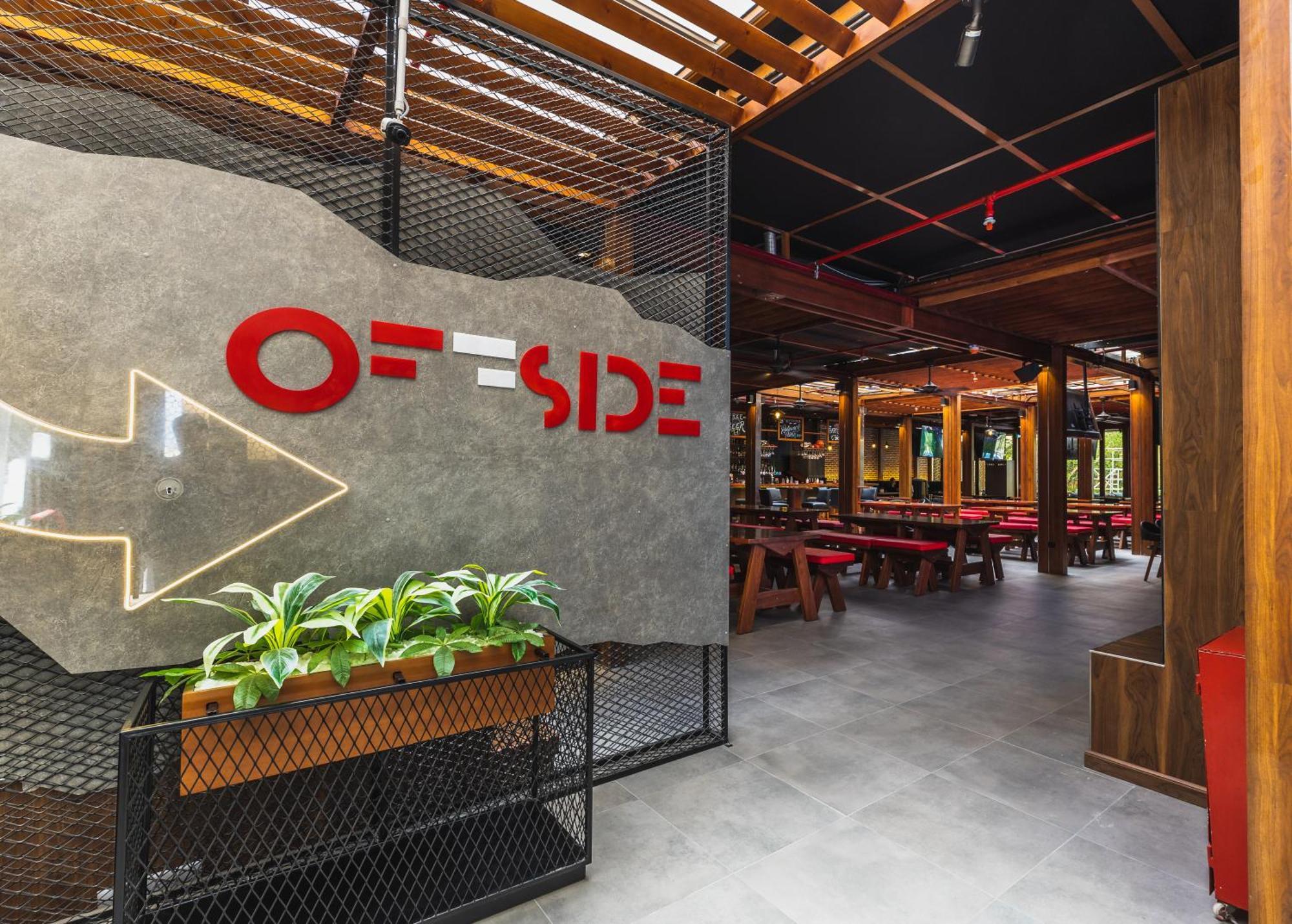 Ja Ocean View Hotel, Jumeirah Beach Dubai Exterior foto Offside Cafe